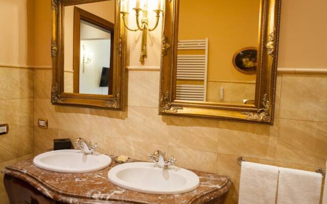 Borgo Pilotti Hotel & Restaurant