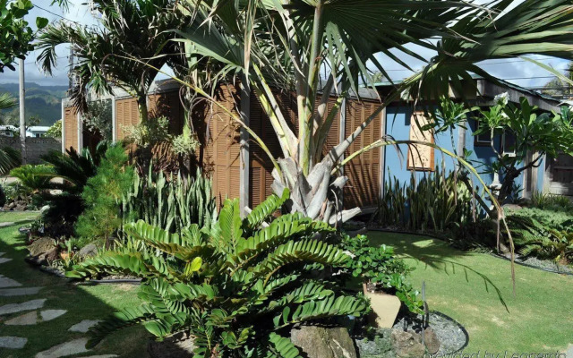 Tiki Moon Villas