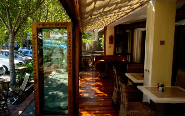 iKhaya Lodge & Conference Centre