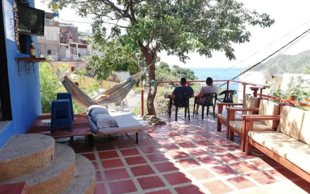 Hostal Nomadic