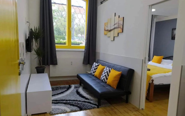 LYLY APARTMENT - Parkování Zdarma - U centra