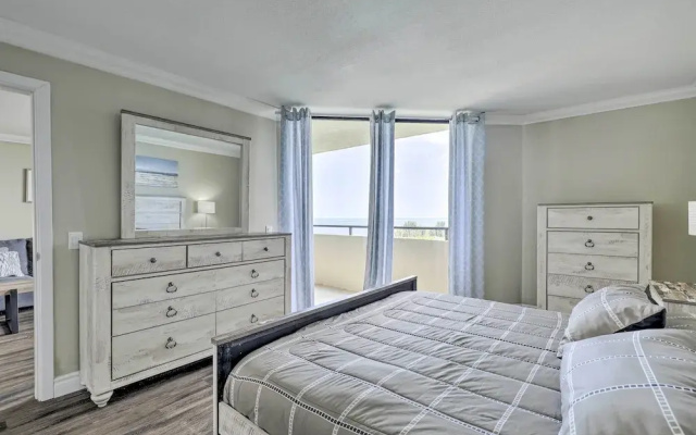 Waterfront Resort Condo w/ Private Beach & Pool
