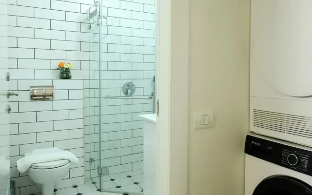 Simple Living in Tel Aviv by Sea N' Rent