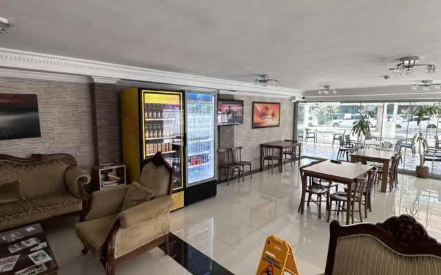 Lara Kapris Hotel