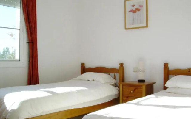 Villa Oasis 4bedroom villa with air-conditioning & large private swimming pool