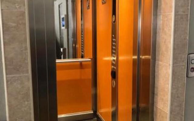 Departamento Arquimedes 214 - 503