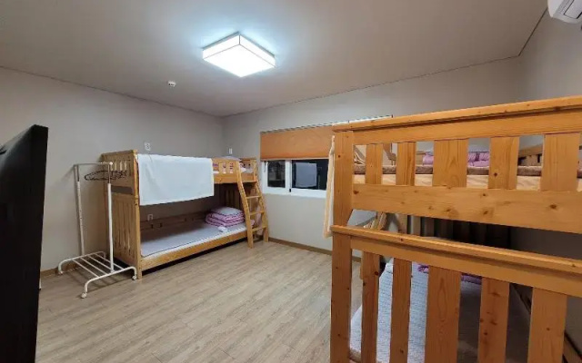 Dodam Guesthouse - Hostel