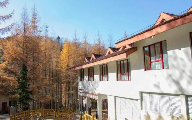 Shennong Hotel