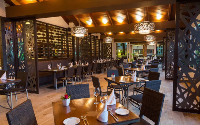Camino Real Hotel