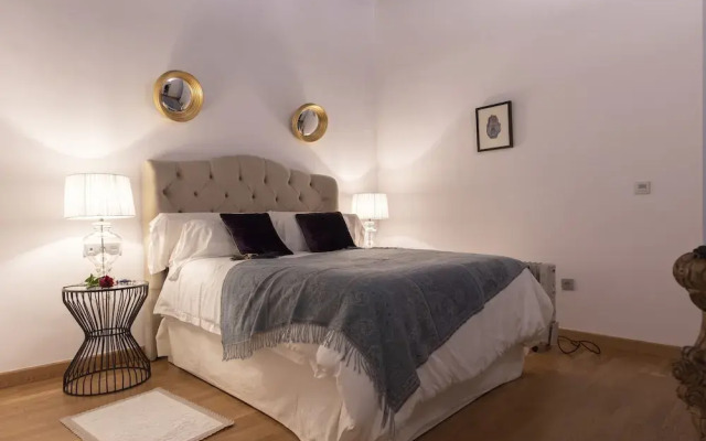 Apartamentos Suites San Jerónimo 17