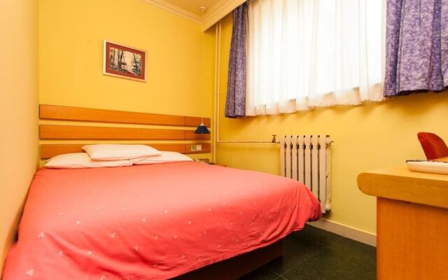 Home Inn Beijing Qiannian Road