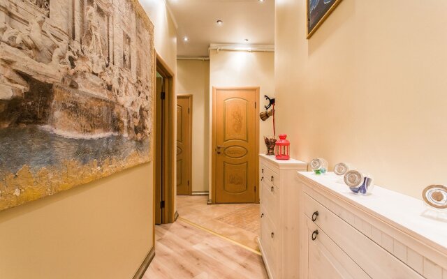 Dom na Staropimenovskom pereulke