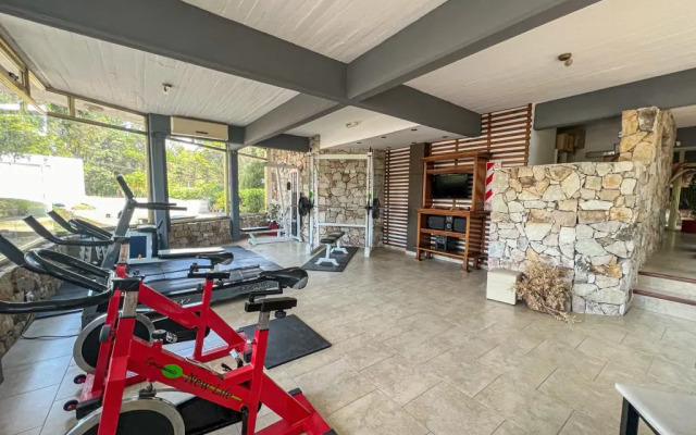 Hotel Piedras Doradas