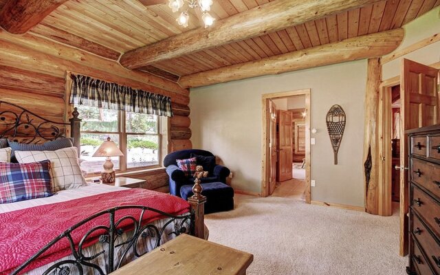 Discovery Lodge by RedAwning