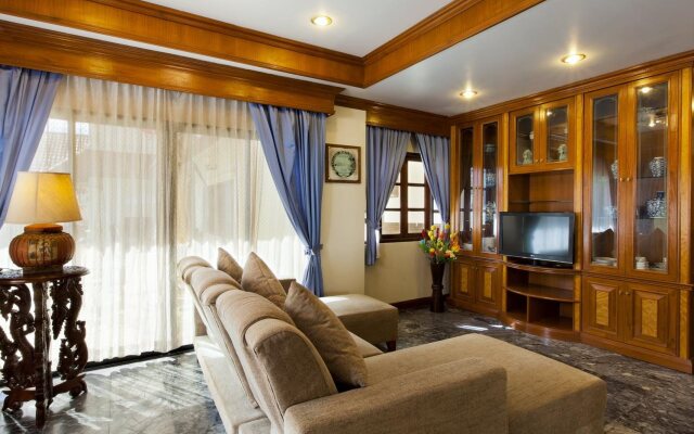 Royal Prince Residence