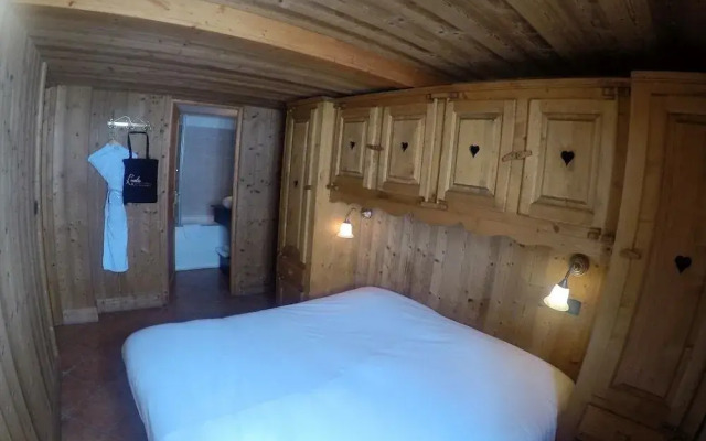 LIsatis Chalet Hotel