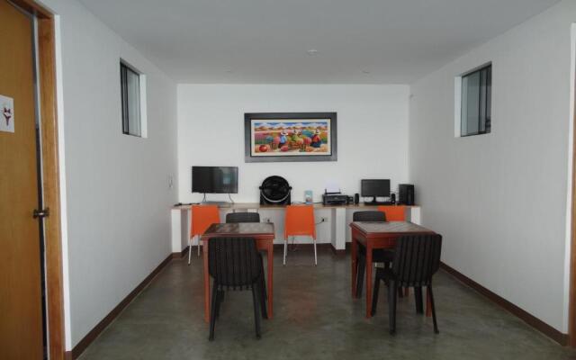 Akas Hotel Apartamentos