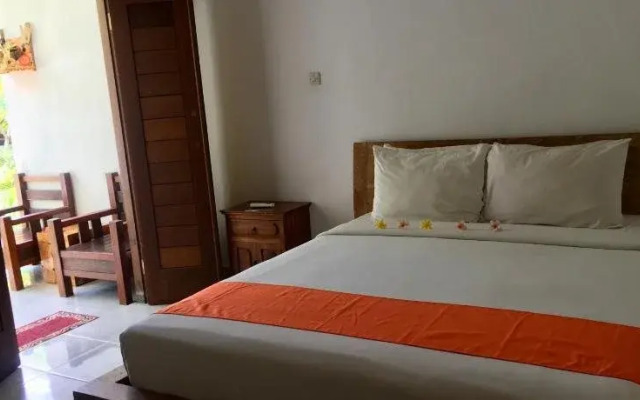 Orange Balangan Bungalow