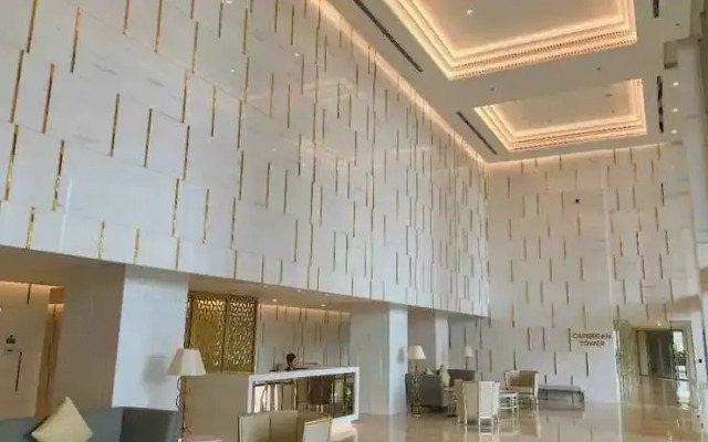 Gold Coast PIK Sea View Apartments by LongeSuites