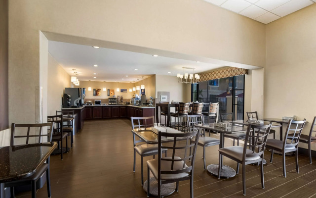 Best Western Escondido Hotel