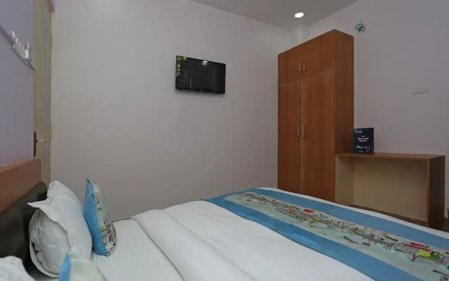 FabHotel R D Green