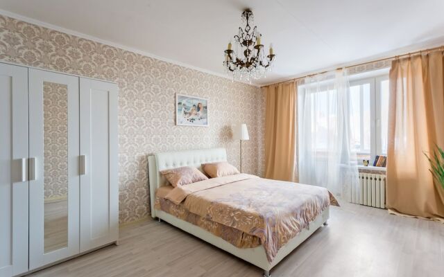 Apartment On Malaya Pirogovskaya 21