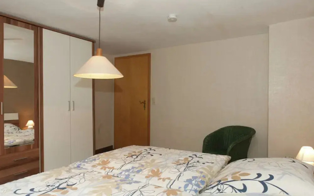 Quaint Apartment in Kaifenheim near Forest