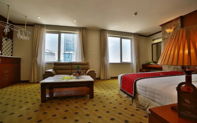 Sunny Hotel