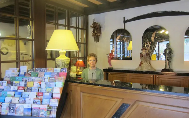 Hotel De France En Gaume