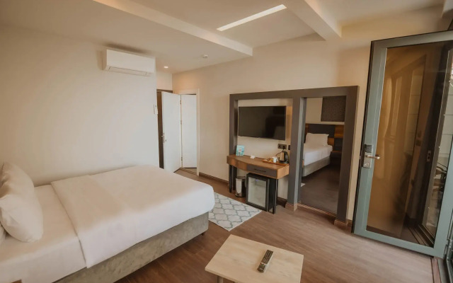 Peerless Villas Hotel