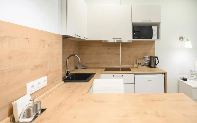 Abri Luxe on 52B Revolutsii str.