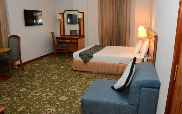 Phoenicia Hotel