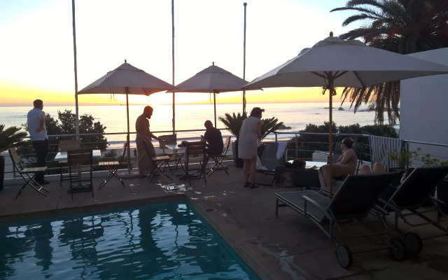 Sea Castle Hotel Camps Bay