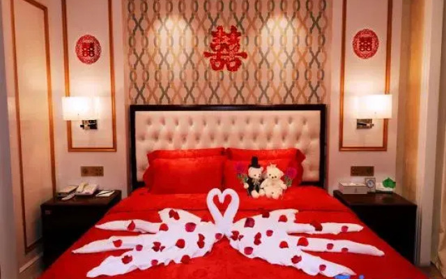 Huajing Hotel
