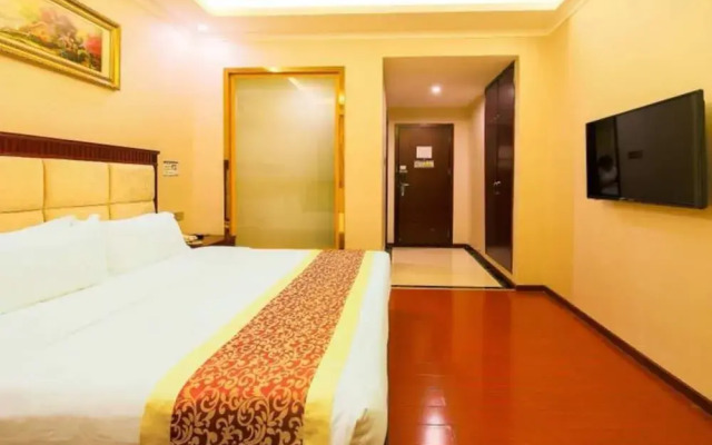 Dongming Hotel Shenzhen Pingzhou Branch