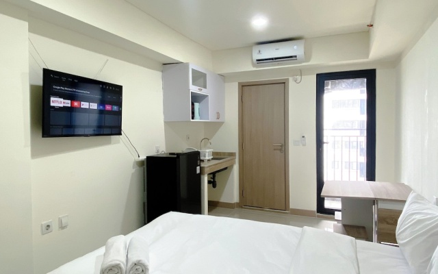 Minimalist Studio For 1 Pax At Meikarta Apartment – Guest Rooms – Cibatu