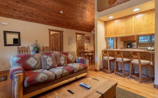 Dragan's Den by RedAwning