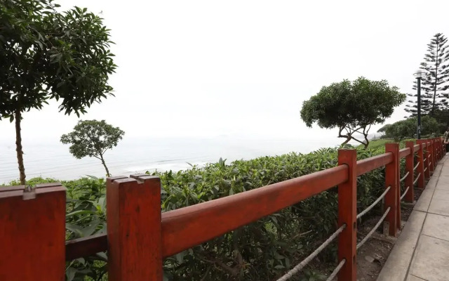 Incredible Apartment Blocks Away From The Malecon!