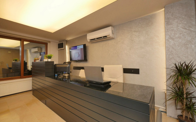 Blueway Hotel Residence