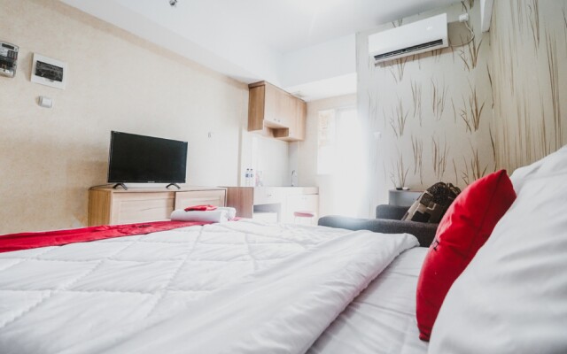 RedLiving Apartemen Green Lake View Ciputat - Pelangi Rooms Tower E