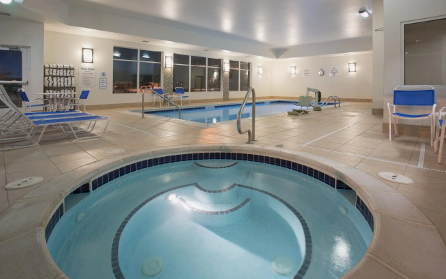 Baymont by Wyndham Thornton