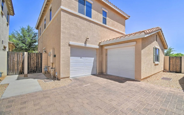 Goodyear Escape w/ Grill: Community Pool Access!