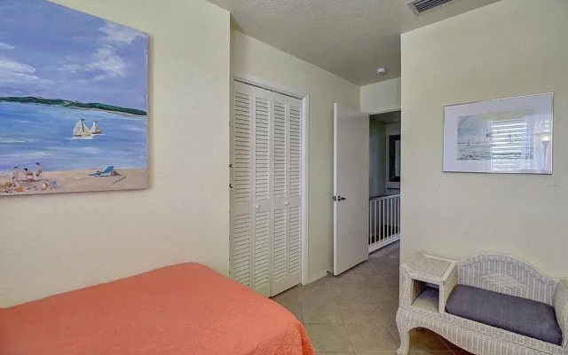 Bayhouse Condo 3 Bedroom Condo by Redawning