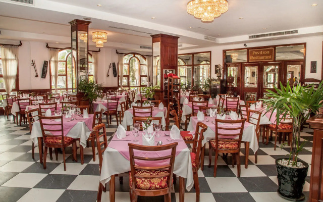 Angkor Holiday Hotel