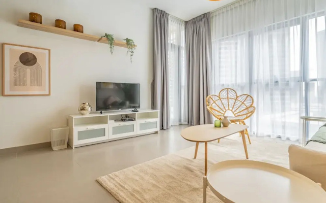 Monty - Bohemian Treasure 1BR, 5-min to Dubai Mall