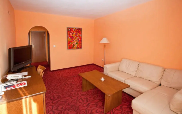 Hotel BLVD7