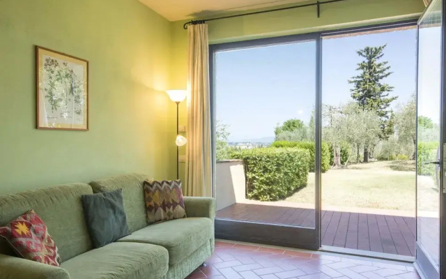 Farmhouse in Chianti With Pool and Terrace
