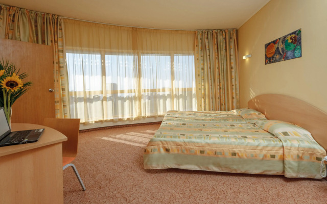Atlas Hotel