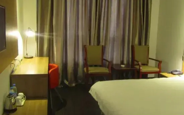 Yantong Hotel