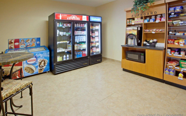 Candlewood Suites Baytown by IHG